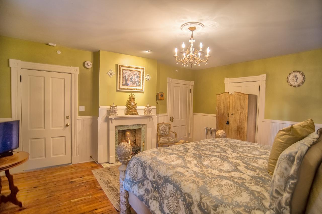 Mcmillan Inn Savannah Luaran gambar